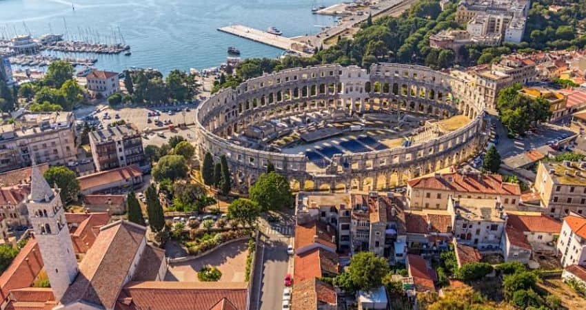 Pula